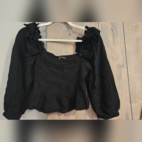 ZARA Smocked peplum top in Black. Size M - Picture 5 of 12